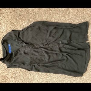 Lightweight Black Top